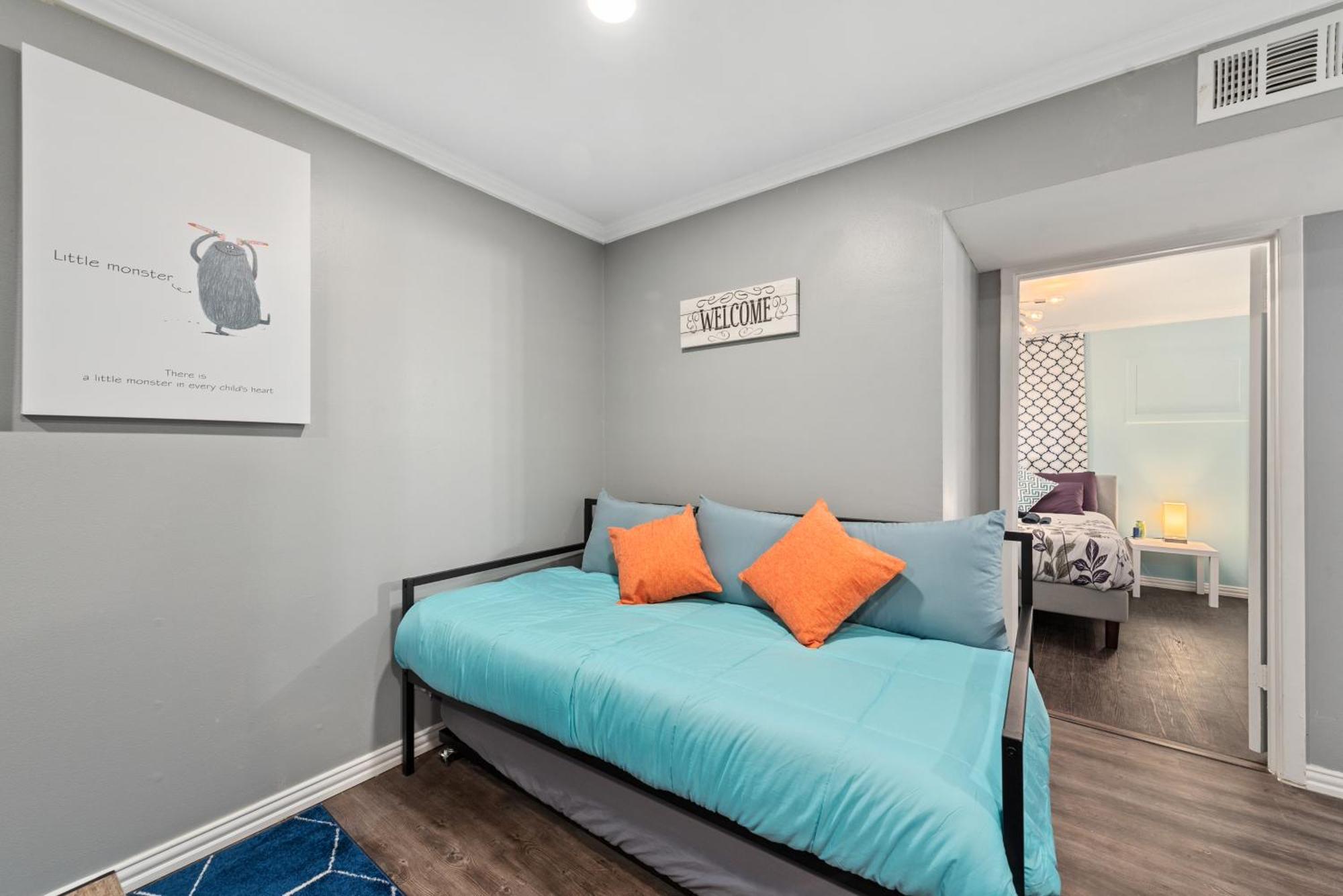 Tiffany Hip Montrose Apt Near Medcenter Uh & Nrg Houston Ngoại thất bức ảnh